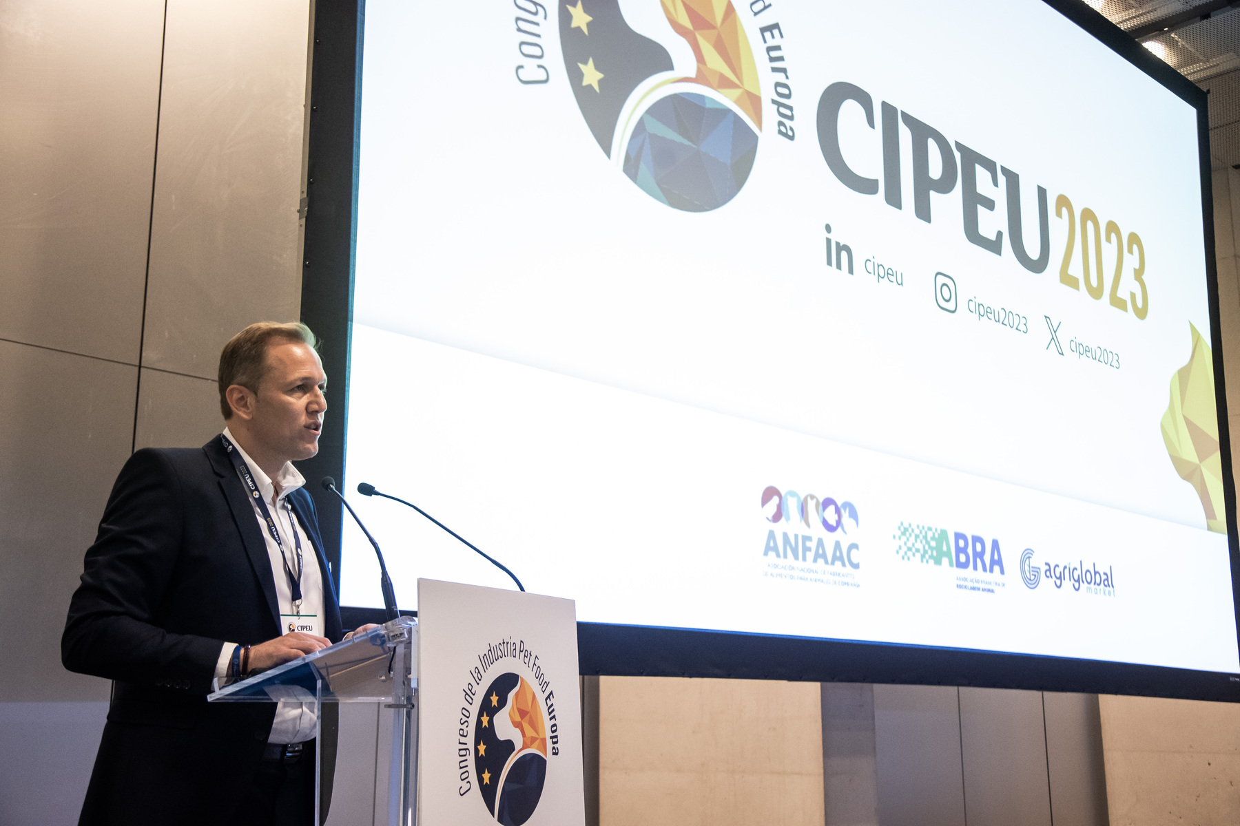 conferencias - cipeu (64)